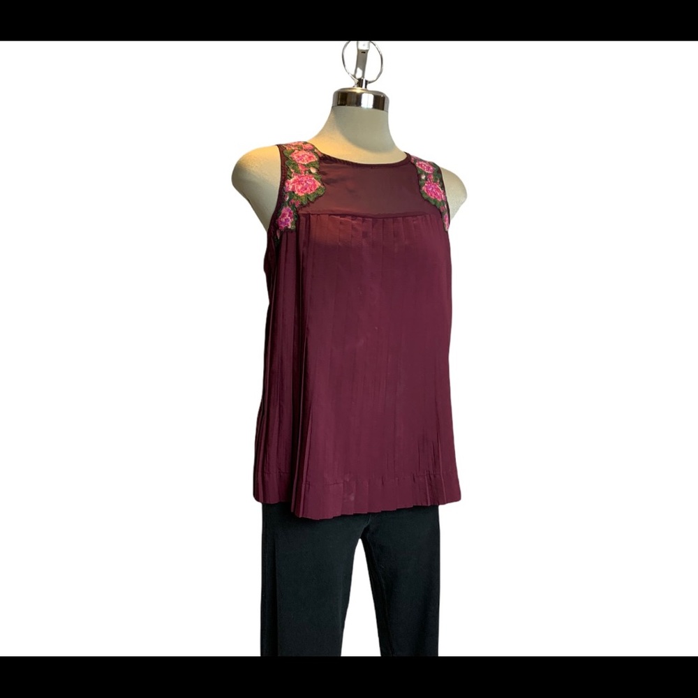 American eagle burgundy embroidered blouse Size XL